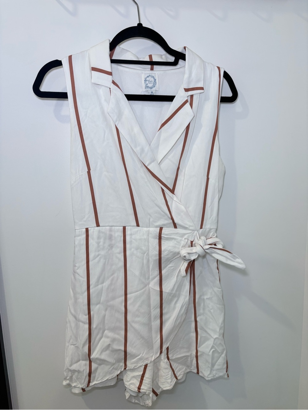 Blue Rain by Francesca’s Striped Wrap Romper Medium White & Mauve Sleeveless
